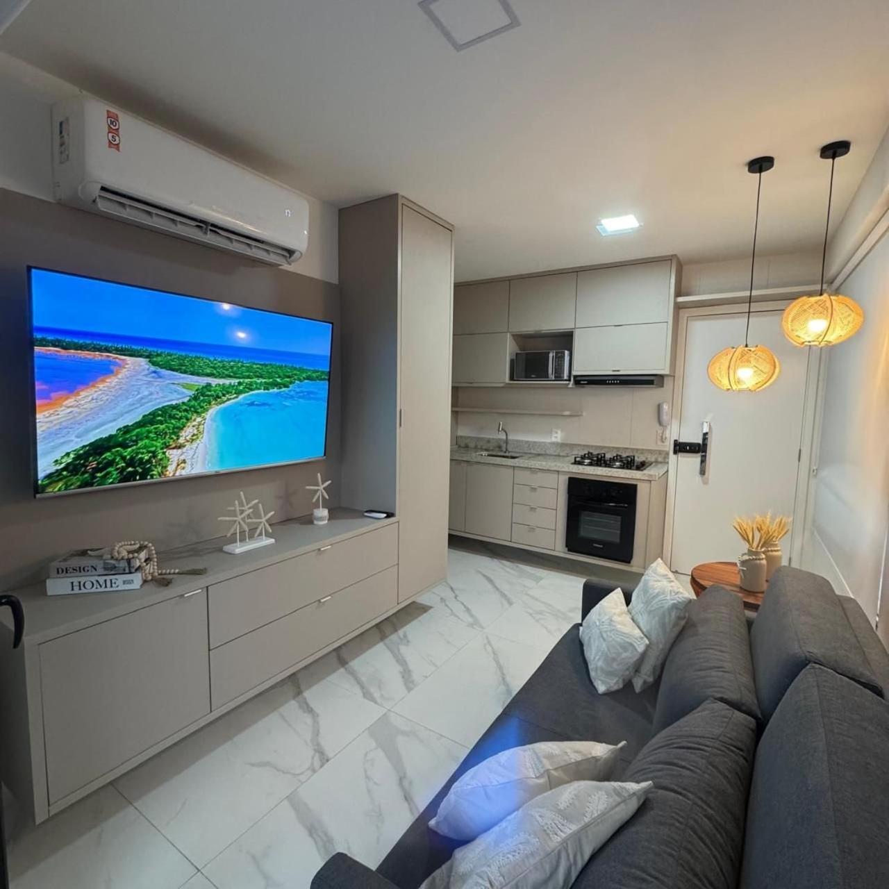 Deluxe One-Bedroom Apartment