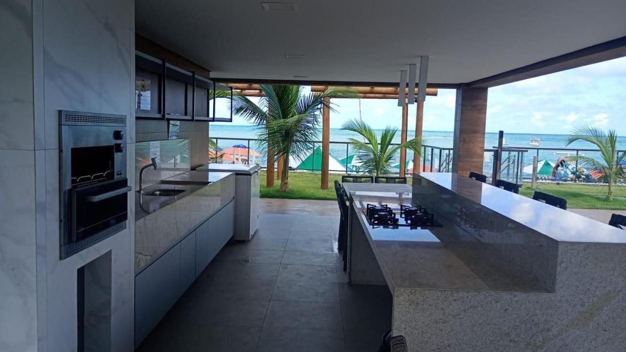 Deluxe One-Bedroom Apartment Ocean View
