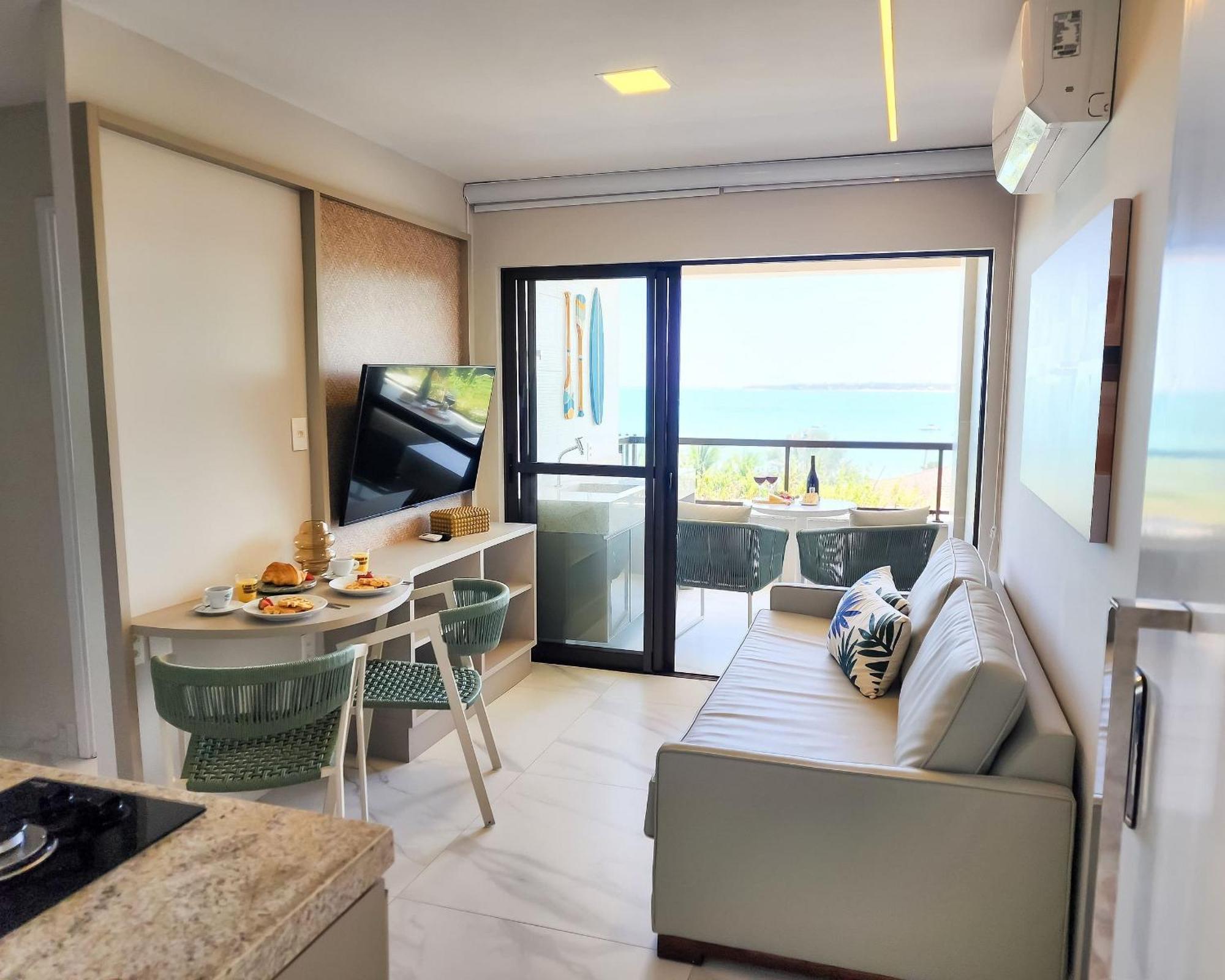 Deluxe One-Bedroom Apartment Ocean View