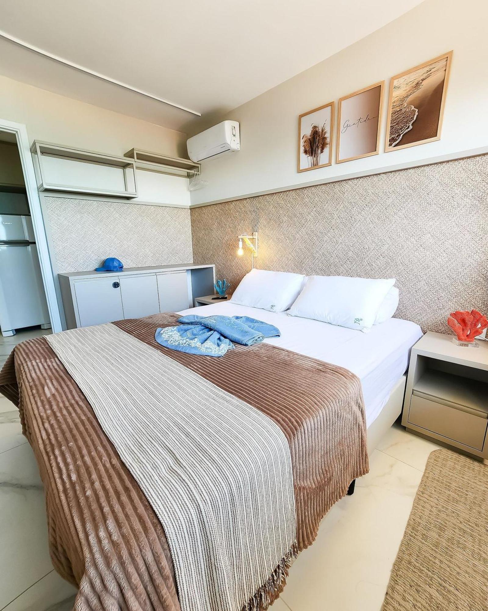 Deluxe One-Bedroom Apartment Ocean View