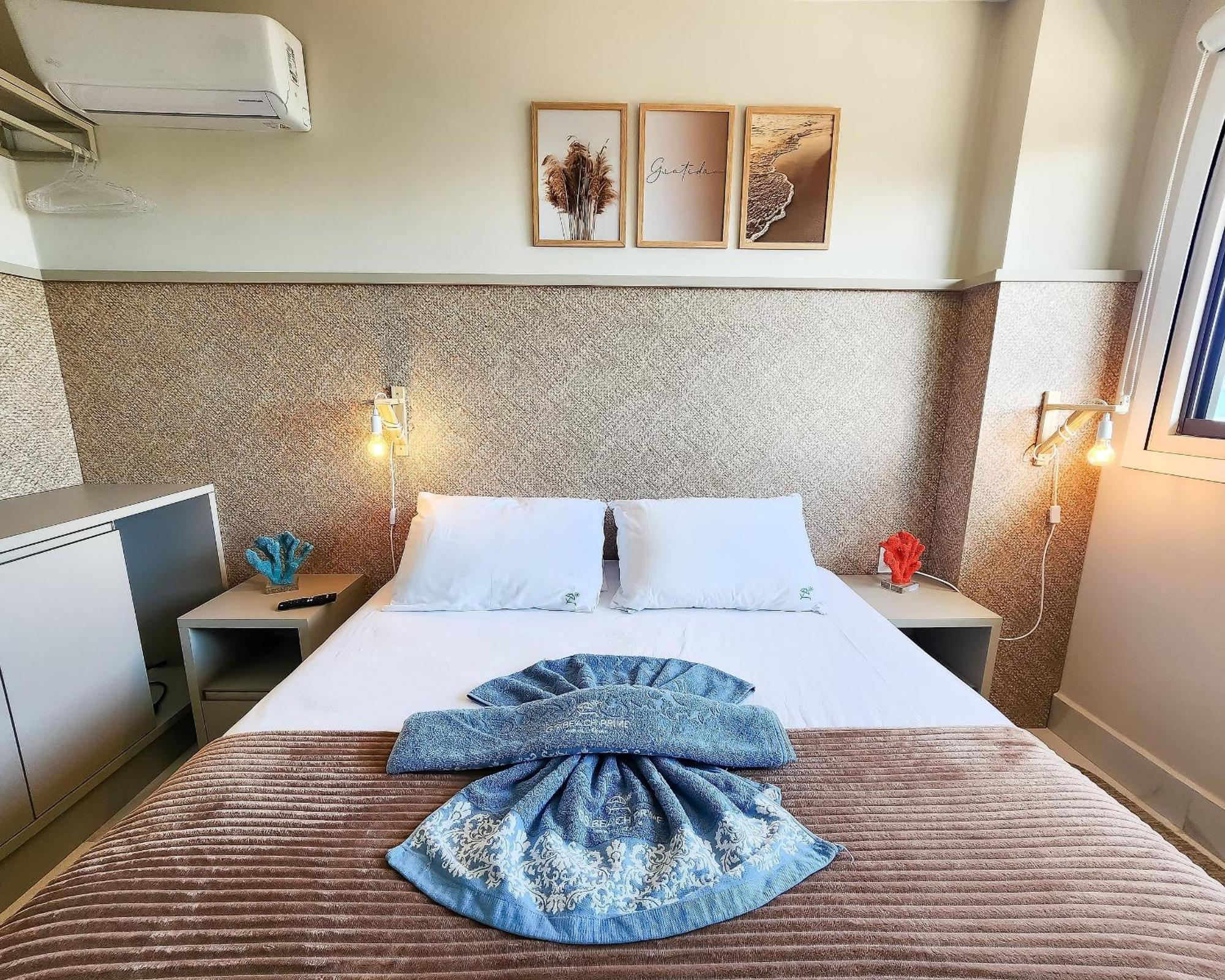 Deluxe One-Bedroom Apartment Ocean View